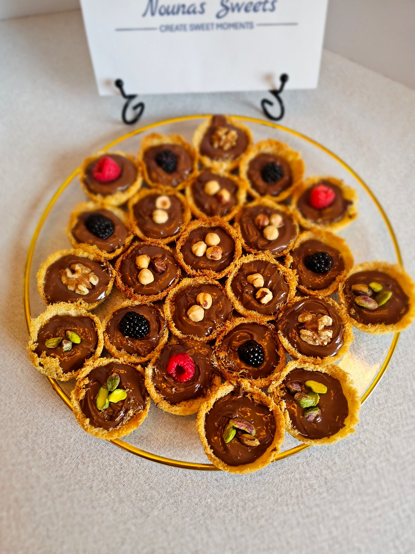 Mini Nutella Kunafa Cups